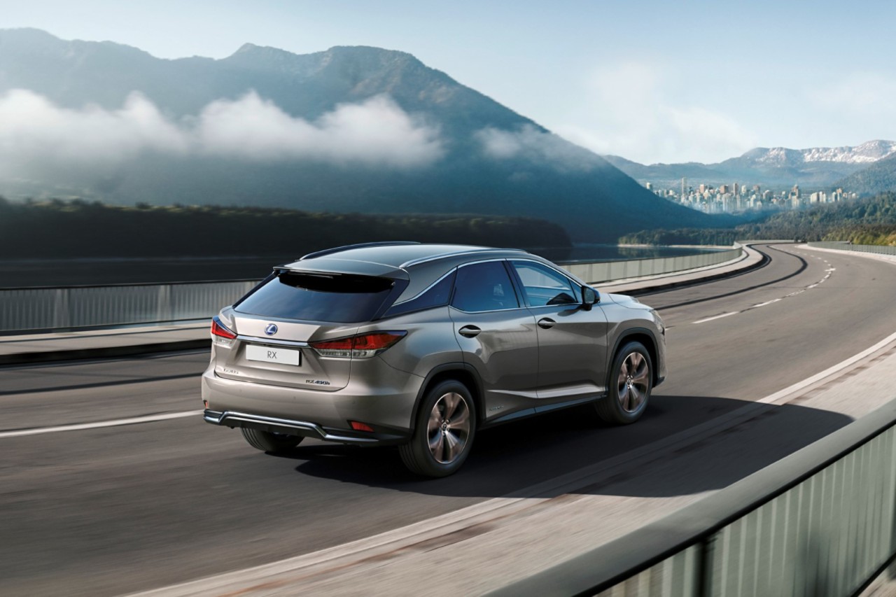 Lexus_RX_gallery_ext