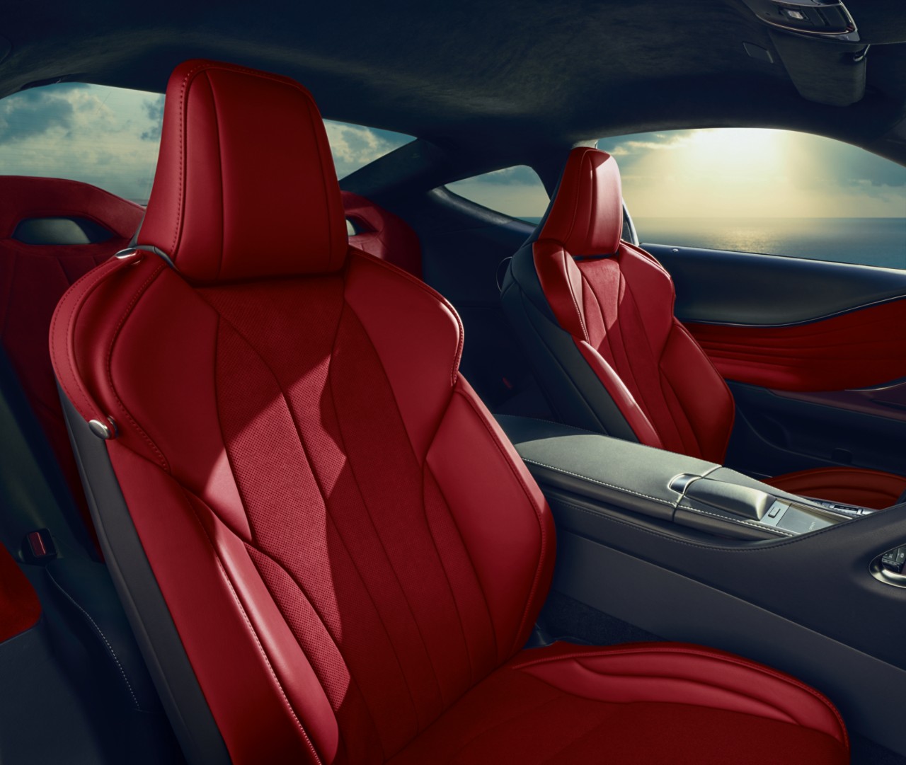 Category-luxury-comes-as-a-standard-LC500-1