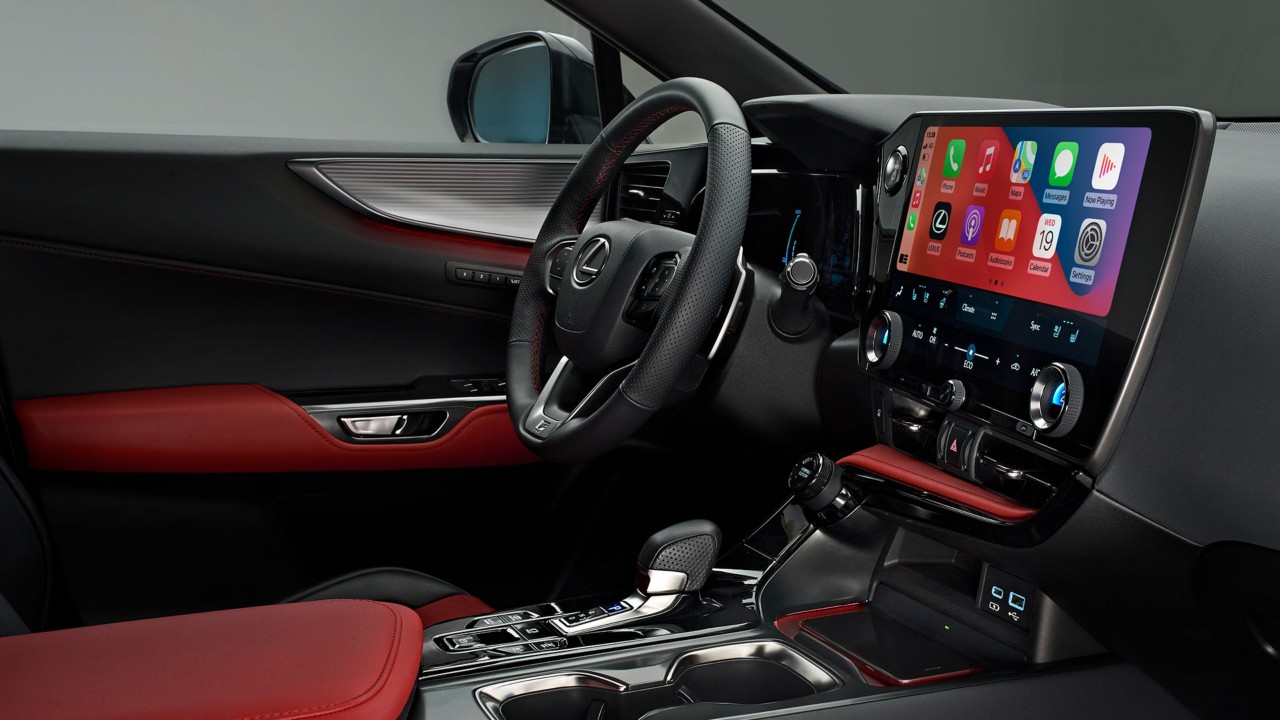 Lexus NX cockpit